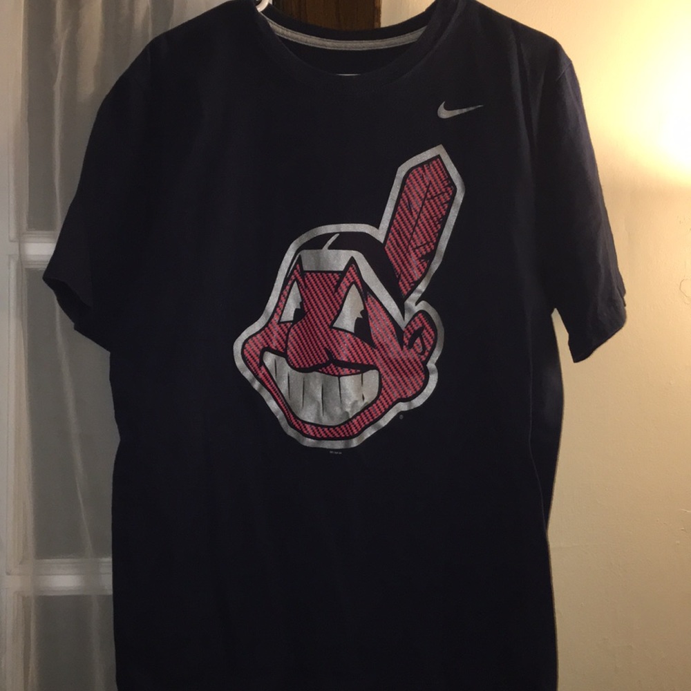 Size L Nike Indians Shirt